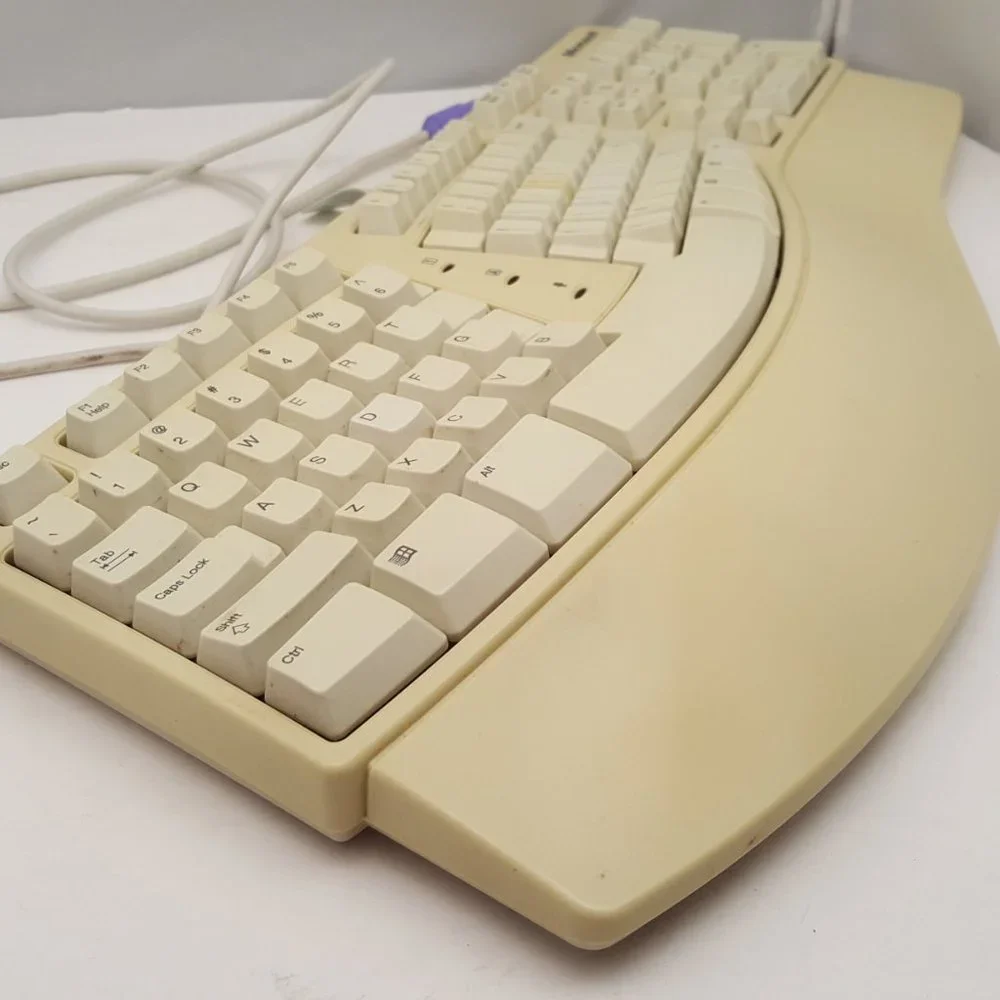 Microsoft WB-0045 X06-19347 Natural Elite Wired PS/2 White Ergonomic Keyboard